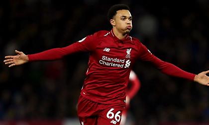 «Έργο τέχνης» στο Λίβερπουλ ο Αλεξάντερ-Άρνολντ