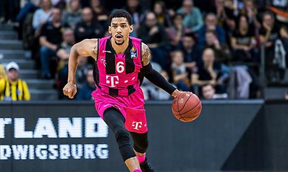 Μεταγραφών συνέχεια στον Ηρακλή με Όλιβερ Χάνλαν