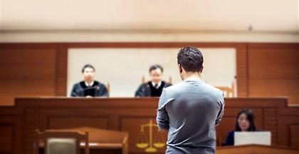 Κίνα: 12ετή κάθειρξη σε αντιφρονούντα για «αποκάλυψη κρατικών μυστικών»