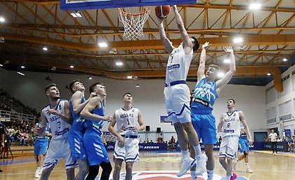 Με… φόρα στα νοκ άουτ η Εθνική Εφήβων