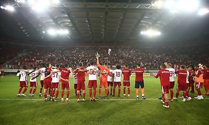 Μια νίκη για να φτιάξει τη χρονιά του ο Ολυμπιακός