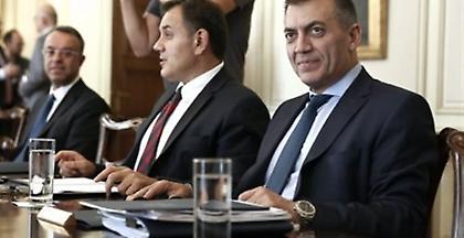 Βρούτσης: Θα μπει ταβάνι στις υπέρογκες συντάξεις - Θα γίνει restart