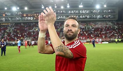 Ιστορική νίκη για τον Ολυμπιακό