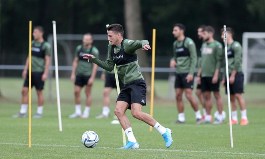 Γαλατάσαραϊ και Μπασάκσεχιρ τσεκάρουν Χατζηγιοβάνη