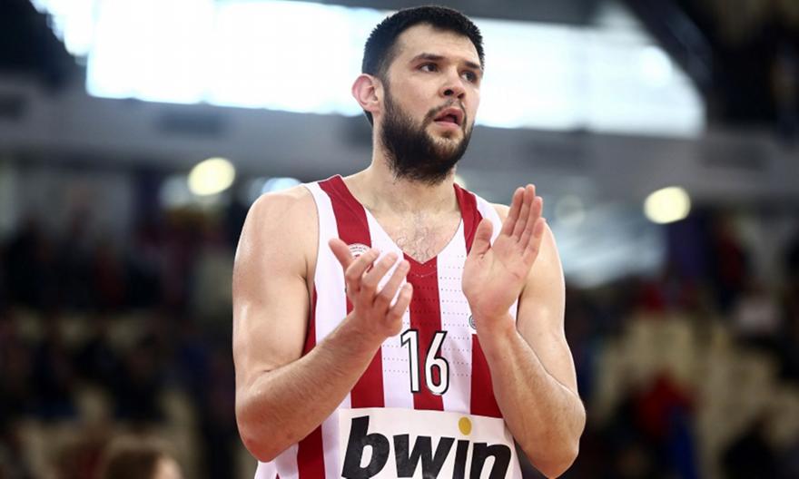 Ευχές από ΚΑΕ Ολυμπιακός σε Παπανικολάου (pic)