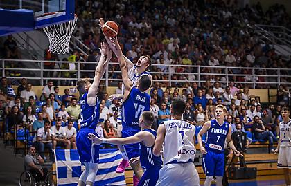 Ρογκαβόπουλος: «Δεν φοβόμαστε κανέναν»