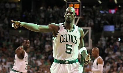 Κέβιν Γκαρνέτ: Η ανταλλαγή που έφερε τους Σέλτικς στην κορυφή μετά 22 χρόνια! (video)