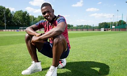 Ανακοίνωσε Νακαμπά η Άστον Βίλα