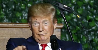 Επιπλέον δασμούς 300 δισ. δολαρίων επιβάλλει στα κινεζικά προϊόντα ο Τραμπ