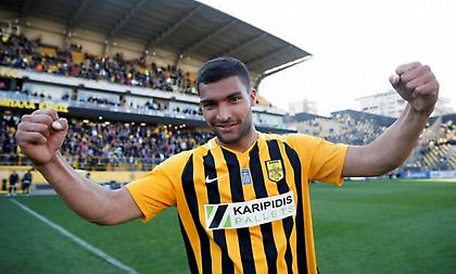 Ροζ: «Με τον κόσμο στο πλευρό μας, μπορούμε να τα καταφέρουμε»