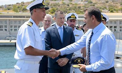 Στο αρχηγείο του Στόλου ο Παναγιωτόπουλος: Επαγρυπνούμε και δεν φοβόμαστε