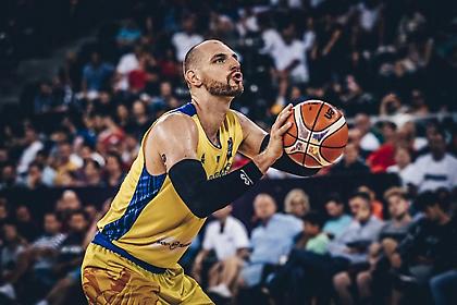 Ενθουσιασμένος για Ήφαιστο ο Μολντοβεάνου