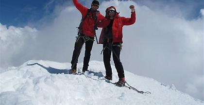 Δύο ορειβάτες από τη Θεσσαλία στην κορυφή του όρους Matterhorn