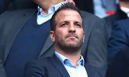 Φαν Ντε Φάαρτ: «Αν ήμουν ο Φαν Ντε Μπέεκ, θα πήγαινα στη Μαδρίτη με ποδήλατο»