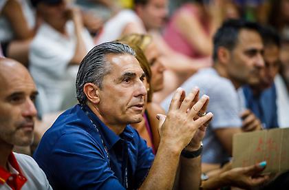 Στο Βόλο ο Σκαριόλο για να δει τον γιο του με Ελλάδα (pics)