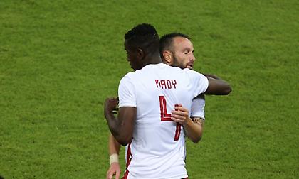 Καμαρά ή Βαλμπουενά, ιδού η απορία