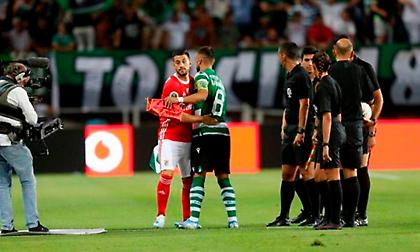 «Κατατρόπωσε» τη Σπόρτινγκ η Μπενφίκα και σήκωσε το πρώτο τρόπαιο της σεζόν