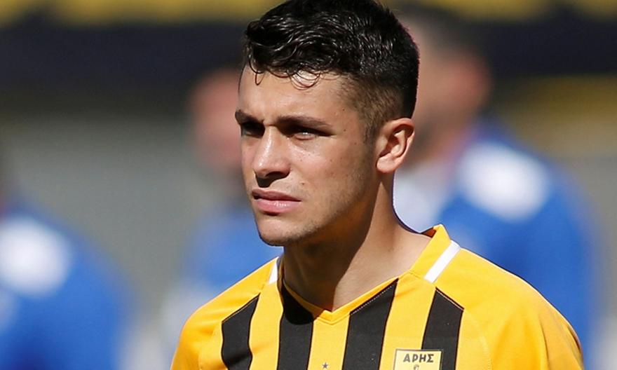 Τα δίνει όλα για Ματέο Γκαρσία ο Άρης