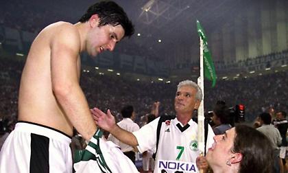 Κυρ-Στέφανε, γνήσιε και ρομαντικέ Παναθηναϊκέ, καλό ταξίδι…