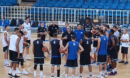 Έφτασε στο Ηράκλειο η Εθνική