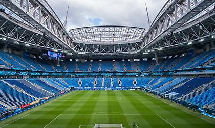 Τι λέει η Ζενίτ για το ρατσιστικό πανό κατά του Μάλκομ