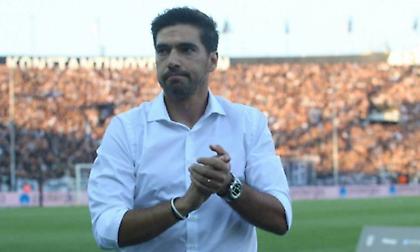 Φερέιρα: «Καταπληκτική η ατμόσφαιρα, αξίζει στον κόσμο η πρόκριση και θα του τη φέρουμε»