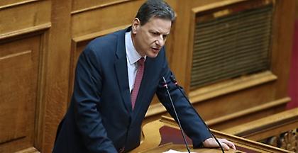 Σκυλακάκης: Θα προστατεύσουμε τους πολίτες από τον κίνδυνο νέων μέτρων