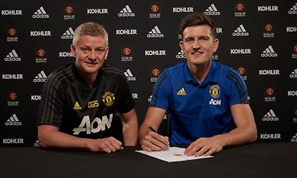 Με το «5» στη φανέλα ο Μάγκουαϊρ