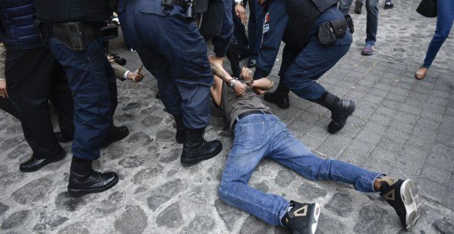 Μεξικό: Όχλος λίντσαρε πέντε άνδρες με την κατηγορία ότι απήγαγαν χωρικό