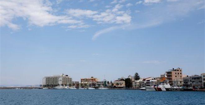 Υπεγράφη σύμβαση για χρήση και εκμετάλλευση της μαρίνας Χίου για 40 χρόνια