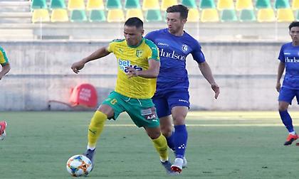 «Ζωντανή» στο 88’ η ΑΕΚ Λάρνακας