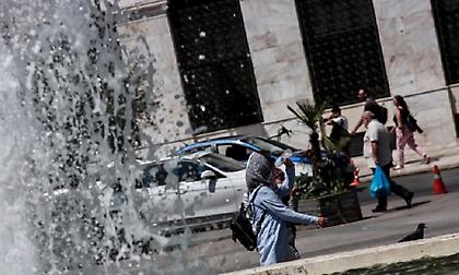 Καιρός: Παραμένει σε υψηλά επίπεδα η θερμοκρασία