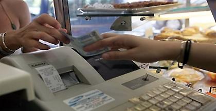 Αυστηρότερες ποινές για όσους ξυλοκοπούν ελεγκτές της ΑΑΔΕ