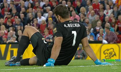 Πρόβλημα με Άλισον στη Λίβερπουλ (video)