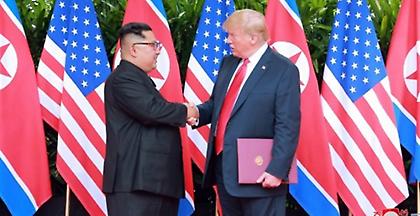 Ο Τραμπ δήλωσε και η «πολύ όμορφη» επιστολή του Κιμ για δοκιμές πυραύλων