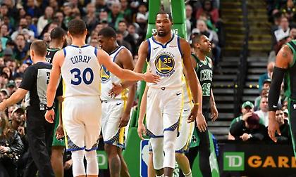 Ο Ντουράντ δεν μιλούσε στους συμπαίκτες του στους Ουόριορς! (vid)