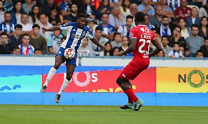 Ανώμαλη προσγείωση για την Πόρτο