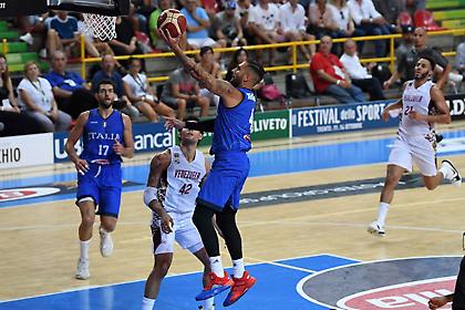 Νίκησε, αλλά δεν ενθουσίασε η Ιταλία