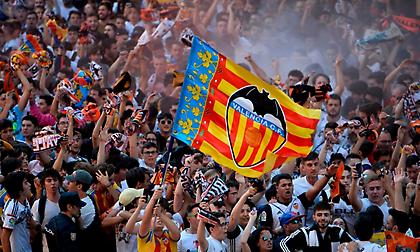 Η απίστευτη υποδοχή των οπαδών της Βαλένθια (vid)