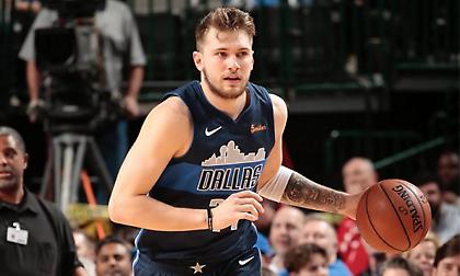 Καρλάιλ για Ντόντσιτς: «Έβαλε τον κ…ο του κάτω και δούλεψε το καλοκαίρι»