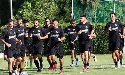 Ατομικό για Φερέιρα στον ΟΦΗ