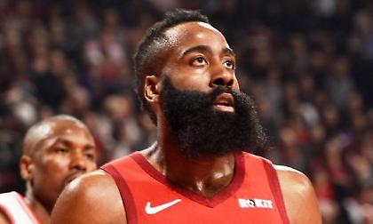 Σπουδαίος Χάρντεν: Έδωσε 10.000 δολάρια σε οικογένεια που έψαχνε για φαγητό! (vid)