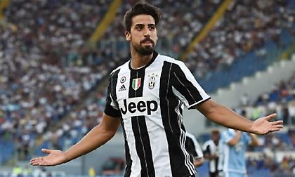 Μένει στην Γιουβέντους ο Κεντίρα