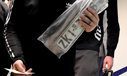 Επιστροφή πινακίδων από τον Δήμο Αθηναίων ενόψει Δεκαπενταύγουστου