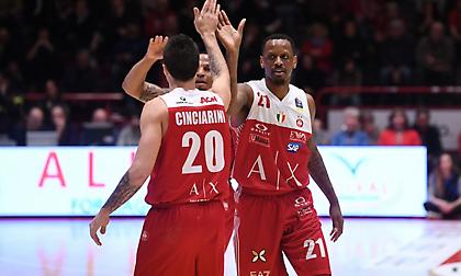 Ελεύθερος από Αρμάνι ο Νάναλι