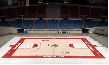 Οι Μπλέιζερς γιόρτασαν τα 50 τους χρόνια με… νέο παρκέ (pic & vid)