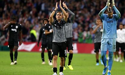 Ένα παράσημο μετά... αποκλεισμού