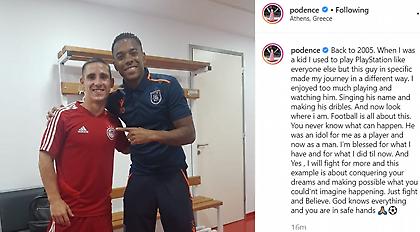 Ο Ποντένσε με το παιδικό του είδωλο, Ρομπίνιο (pic)