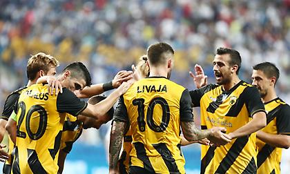 «Καθαρίζει» και... περιμένει τον επόμενο η ΑΕΚ