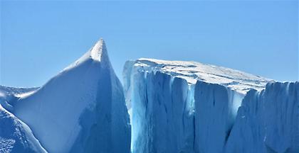 Μικροπλαστικά βρέθηκαν για πρώτη φορά στην Αρκτική και τις Άλπεις